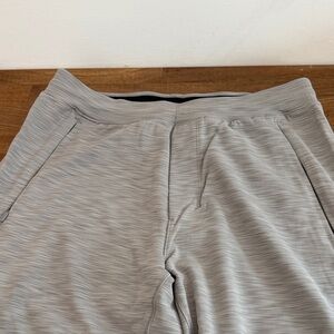 lululemon athletica Men's Light Gray Joggers